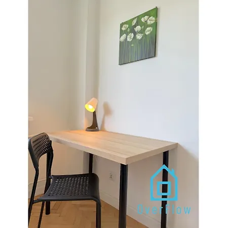 Pansiyon Green Room 2 Minutes To City Center Gdynia & Seaside *