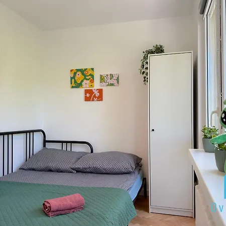 Pansiyon Green Room 2 Minutes To City Center Gdynia & Seaside Gdynia