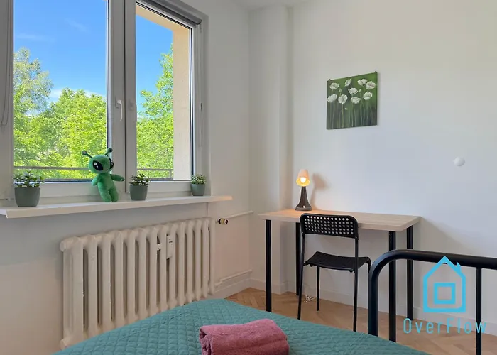 2 Minutes To Center & Seaside *